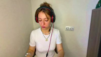 Profile and Statistics for JohnaPrzybyla on Cam4
