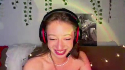 JohnaPrzybyla live cam on Cam4