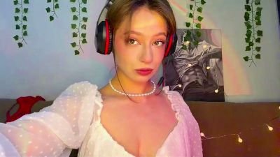 JohnaPrzybyla live cam on Cam4