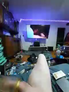 Johnb489 live cam on Cam4