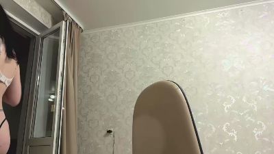 JohnetteVolk live cam on Cam4