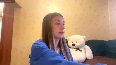 JohnieGilmour live cam on Cam4