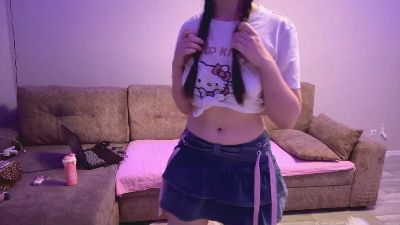 JohnnaKonowal live cam on Cam4