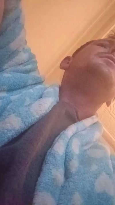 JohnnyBravo3825 live cam on Cam4