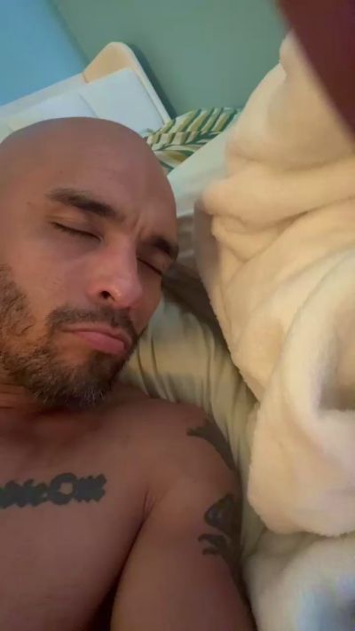 JohnnyDepth187 live cam on Cam4