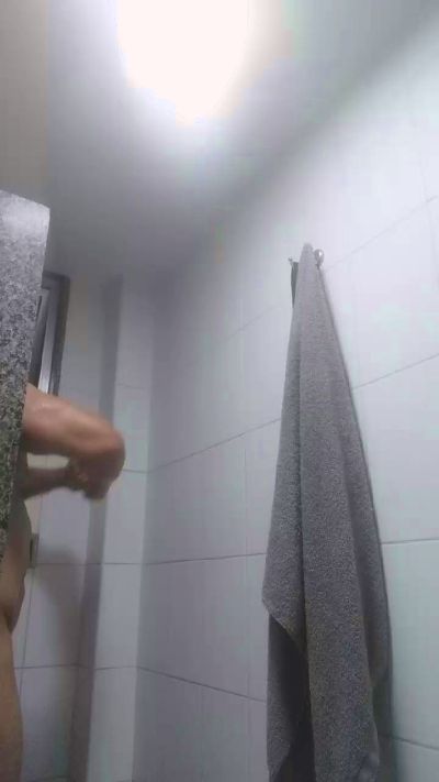 JohnnyDoe2025 live cam on Cam4