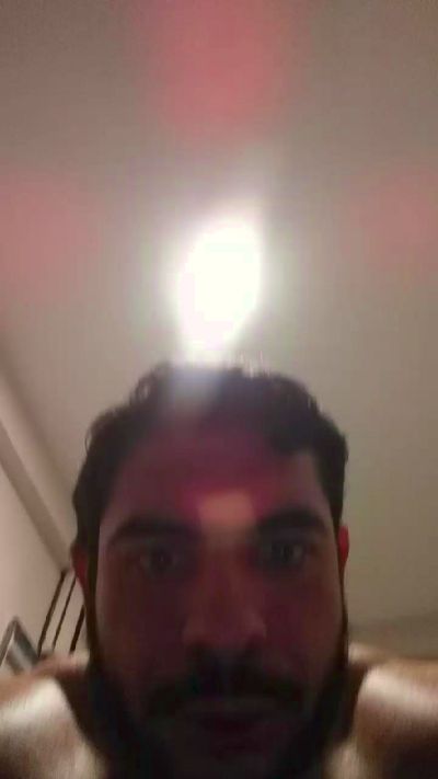 JohnnyDoe2025 live cam on Cam4