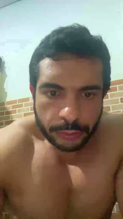 JohnnyDoe2025 live cam on Cam4