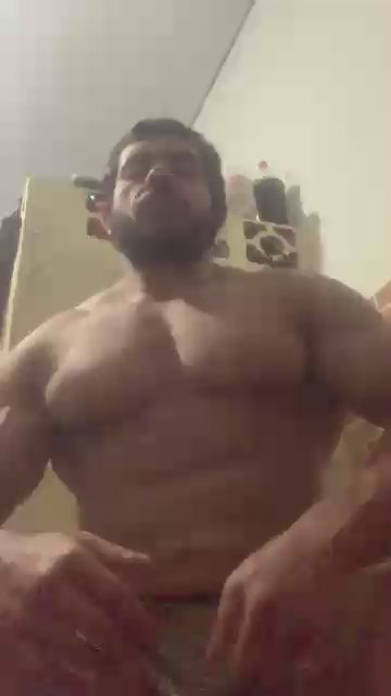 JohnnyDoe2025 live cam on Cam4