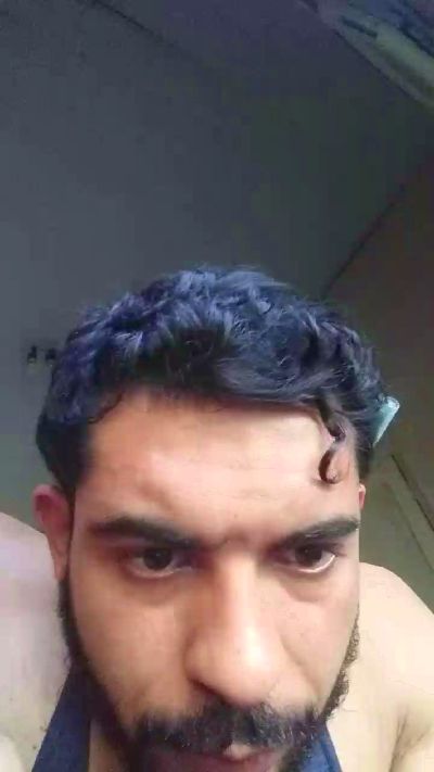 JohnnyDoe2025 live cam on Cam4