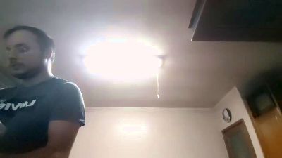 JohnnyQuickie live cam on Cam4