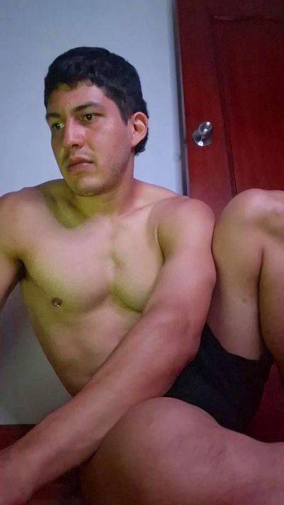 JohnnyRuizXXX live cam on Cam4