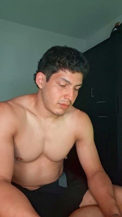 JohnnyRuizXXX live cam on Cam4
