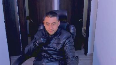 Johnny_Seens1 Live Cam on Cam4
