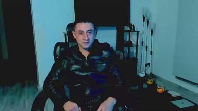 Johnny_Seens1 live cam on Cam4