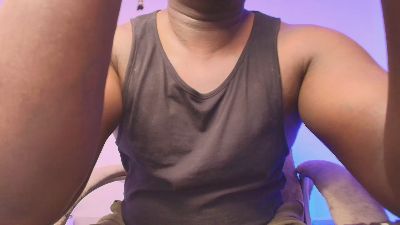 Johnstrong_ live cam on Cam4
