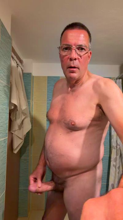 Johnuk live cam on Cam4