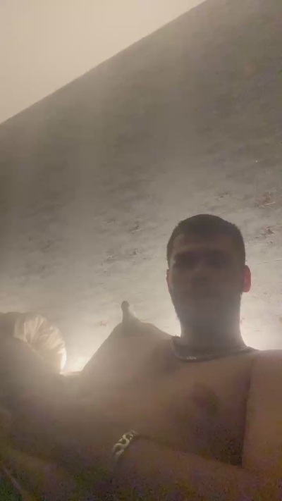 Joho99 live cam on Cam4