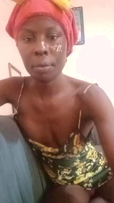 Jojoann399 live cam on Cam4