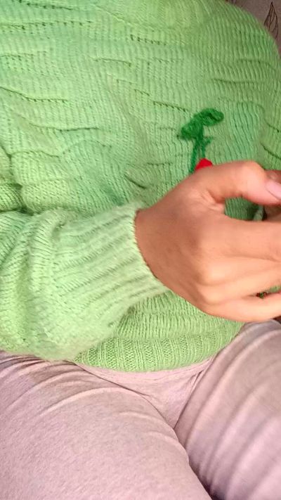 Jolie_sensu live cam on Cam4