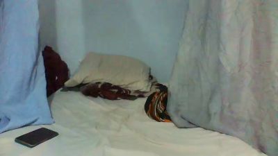 Joliebombe live cam on Cam4