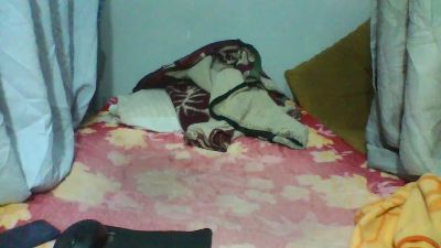 Joliebombe live cam on Cam4