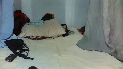 Joliebombe live cam on Cam4