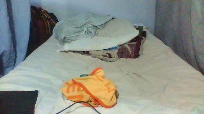 Joliebombe live cam on Cam4