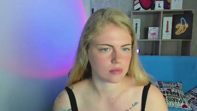 Jolly_Doll live cam on Cam4