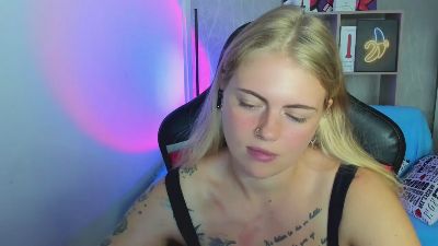 Jolly_Doll live cam on Cam4