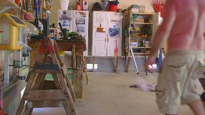 Jollyroger8000 live cam on Cam4
