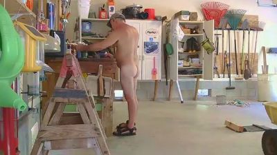 Jollyroger8000 live cam on Cam4