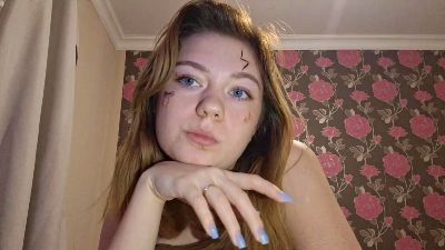 JolynKuwana live cam on Cam4