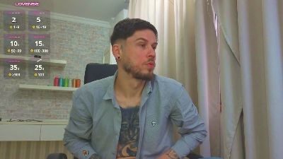 JonahShaw live cam on Cam4