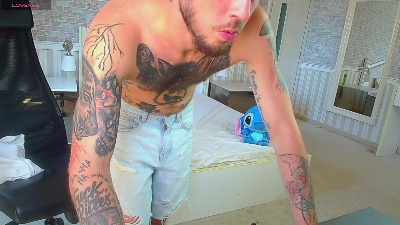 JonahShaw live cam on Cam4