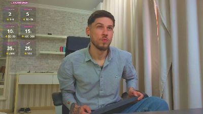 JonahShaw live cam on Cam4