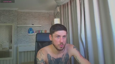 JonahShaw live cam on Cam4
