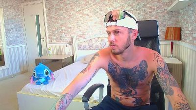 JonahShaw live cam on Cam4