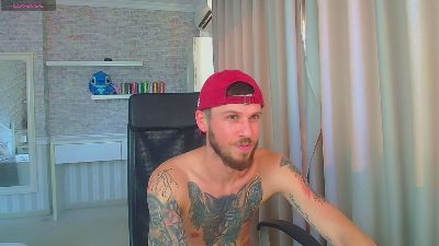 JonahShaw live cam on Cam4