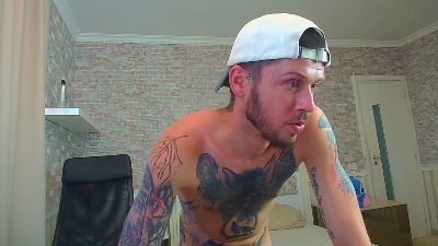 JonahShaw live cam on Cam4