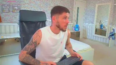 JonahShaw live cam on Cam4