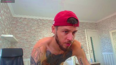 JonahShaw live cam on Cam4