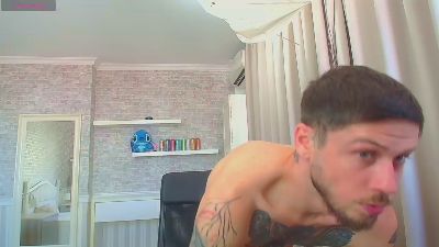 JonahShaw live cam on Cam4