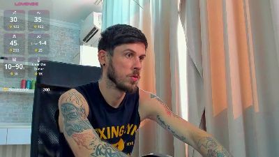 JonahShaw live cam on Cam4