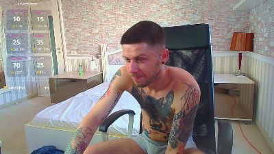 JonahShaw live cam on Cam4