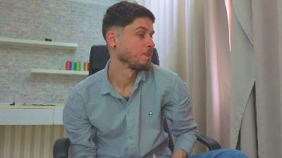 JonahShaw live cam on Cam4