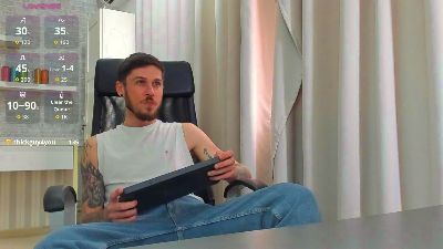 JonahShaw live cam on Cam4