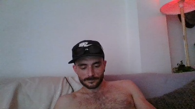 Jonanbcn live cam on Cam4