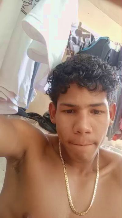 Jonasvvs live cam on Cam4
