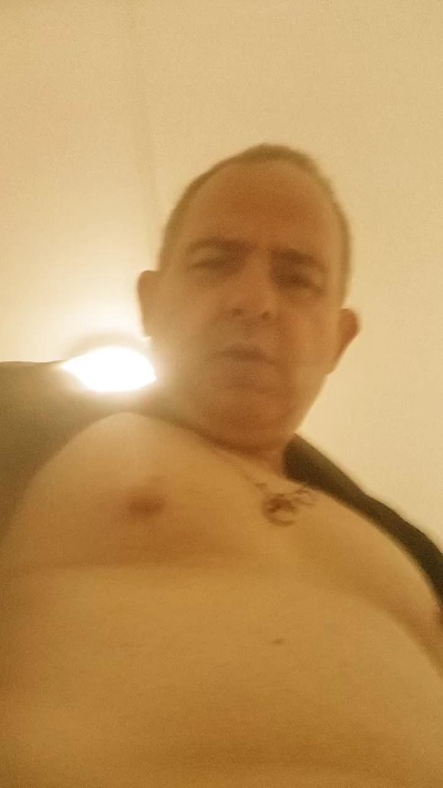 Jongurutz1 live cam on Cam4